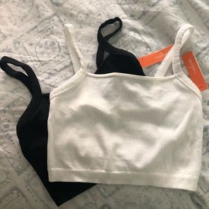 Set of 2 Colsie Seamless Ribbed Brami (L) Black and White